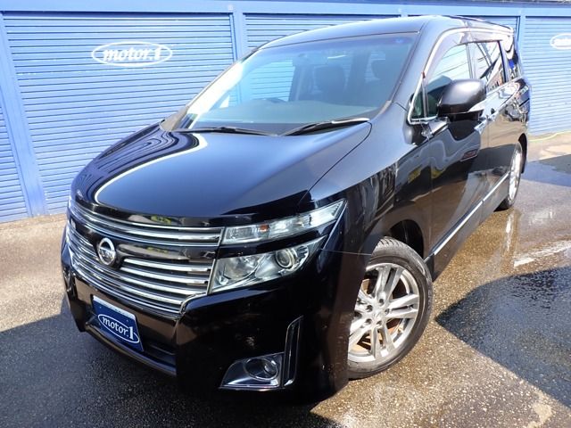 NISSAN ELGRAND 2010