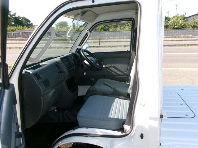 DAIHATSU HIJET truck 4WD 2013