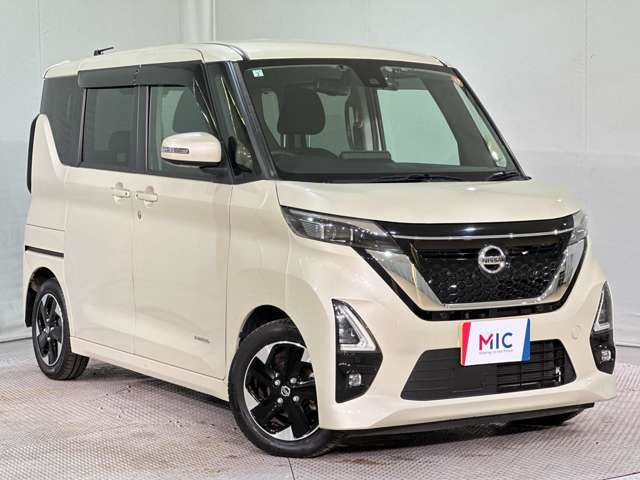 NISSAN ROOX 2021