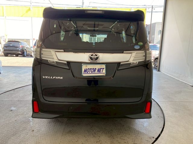 TOYOTA VELLFIRE 2015