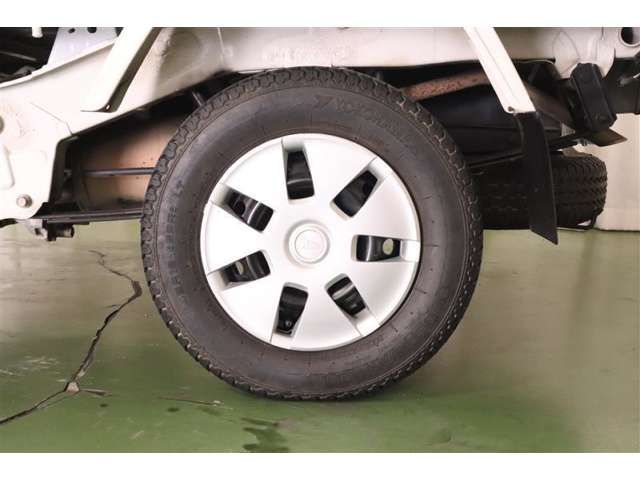 DAIHATSU HIJET truck 4WD 2016