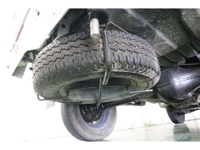 DAIHATSU HIJET truck 4WD 2016