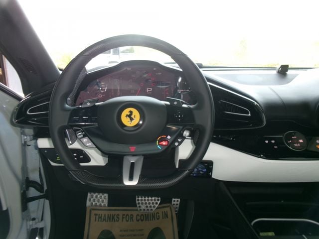 FERRARI FERRARI Purosangue 2024