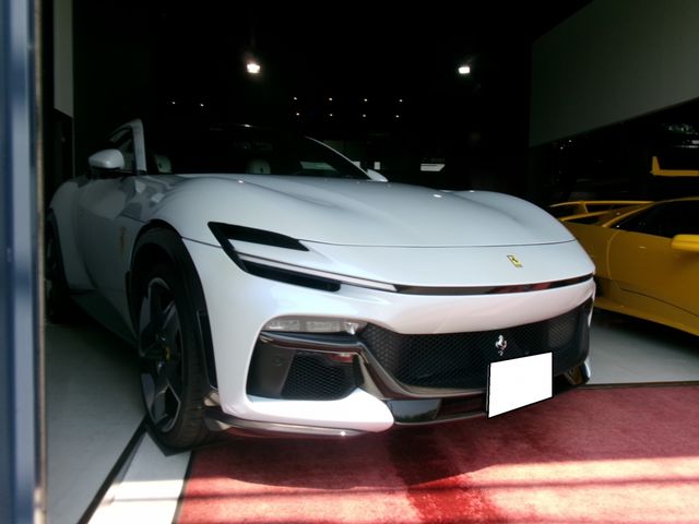 FERRARI FERRARI Purosangue 2024