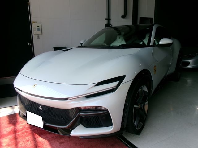 FERRARI FERRARI Purosangue 2024