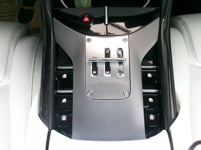 FERRARI FERRARI Purosangue 2024