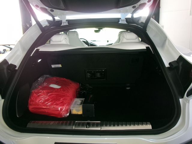 FERRARI FERRARI Purosangue 2024