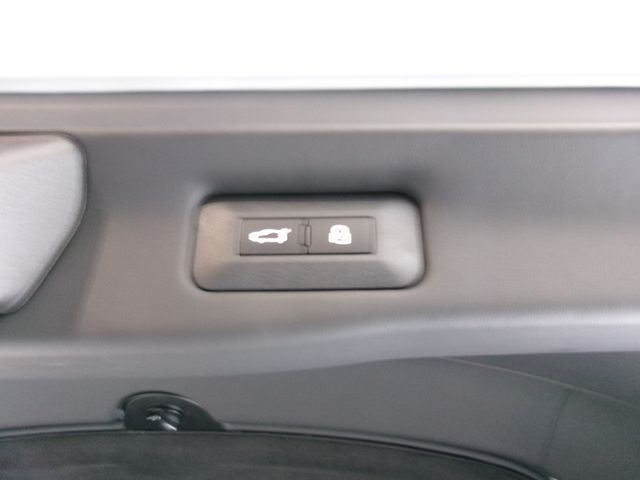 FERRARI FERRARI Purosangue 2024