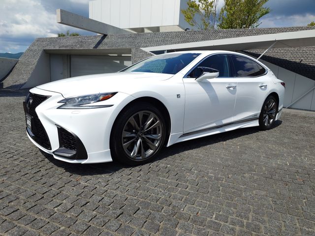 TOYOTA LEXUS LS500h 4WD 2018