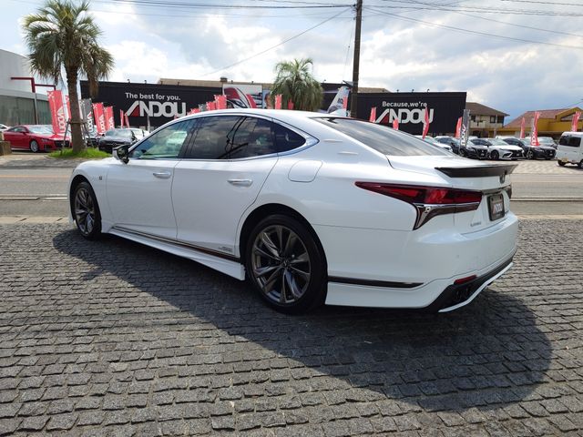TOYOTA LEXUS LS500h 4WD 2018