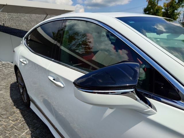 TOYOTA LEXUS LS500h 4WD 2018