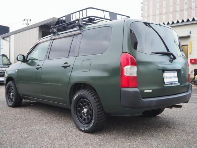 TOYOTA SUCCEED van 4WD 2014