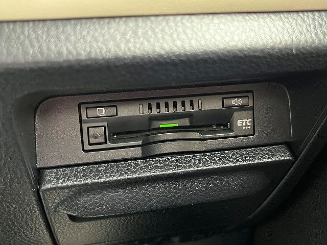 TOYOTA NOAH HYBRID 2020