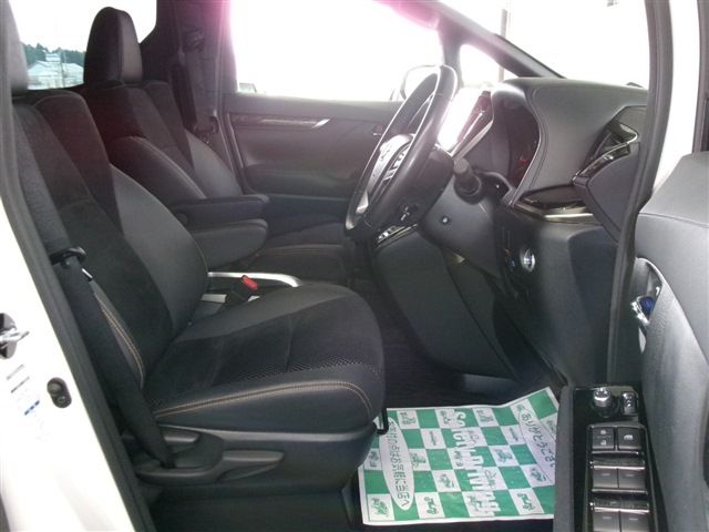 TOYOTA ALPHARD 4WD 2021