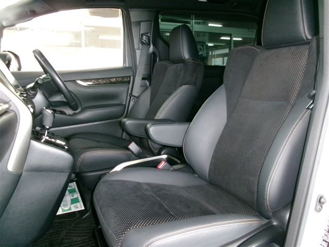 TOYOTA ALPHARD 4WD 2021