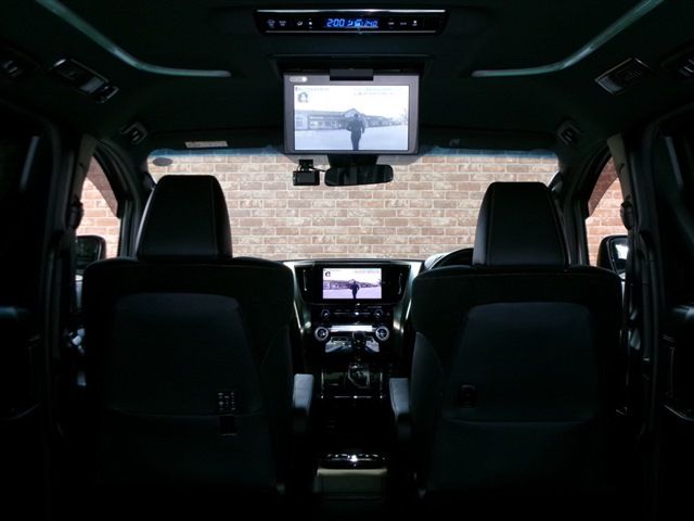 TOYOTA ALPHARD 4WD 2021