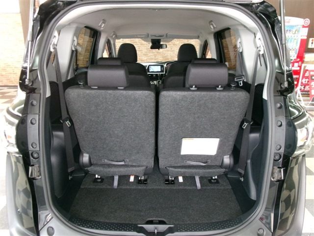 TOYOTA SIENTA 4WD 2019