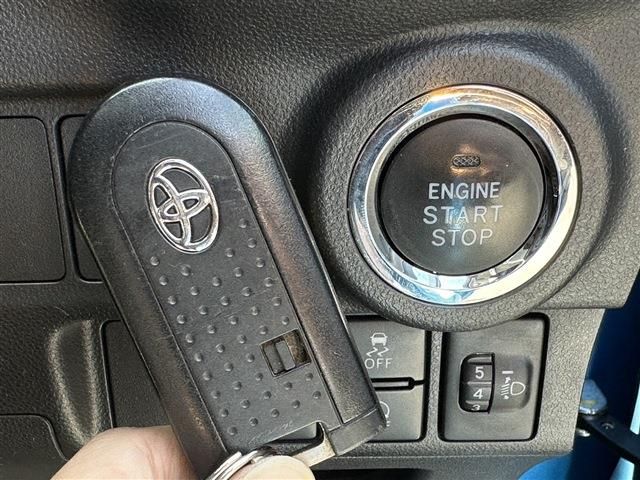 TOYOTA PIXIS JOY 2015