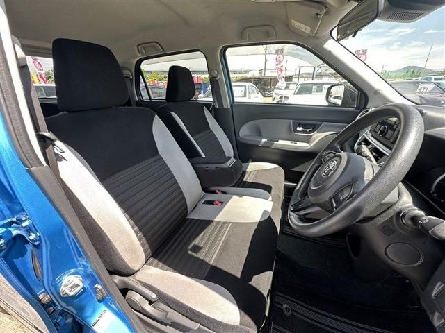 TOYOTA PIXIS JOY 2015