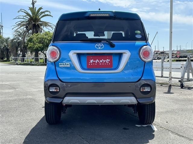 TOYOTA PIXIS JOY 2015