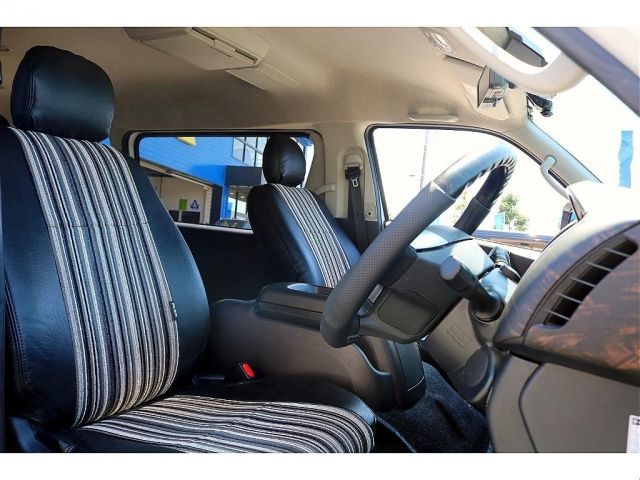 TOYOTA HIACE wagon 4WD 2021