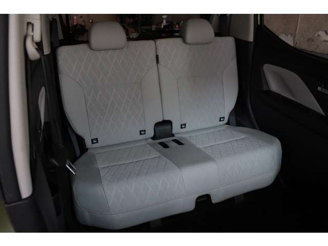 MITSUBISHI ek X EV 2023