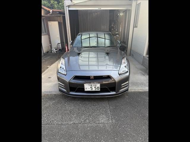 NISSAN GT-R 2012