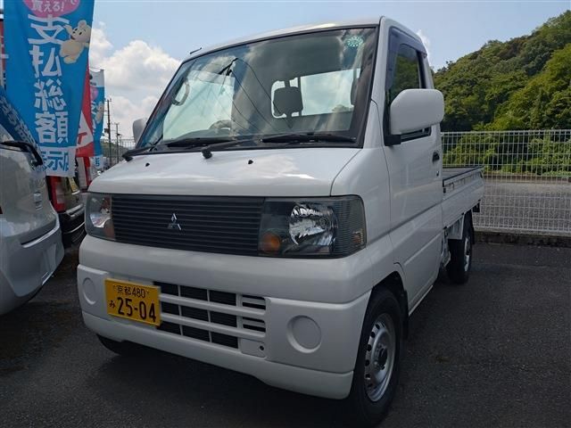 MITSUBISHI MINICAB truck 4WD 2004