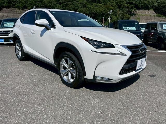 TOYOTA LEXUS NX200t 2016