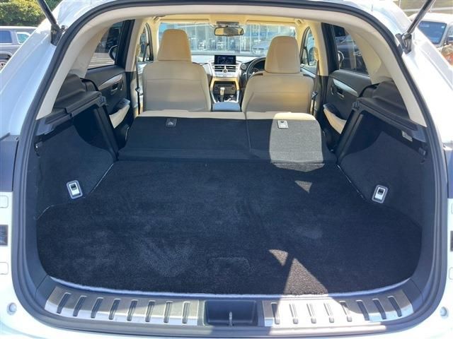 TOYOTA LEXUS NX200t 2016