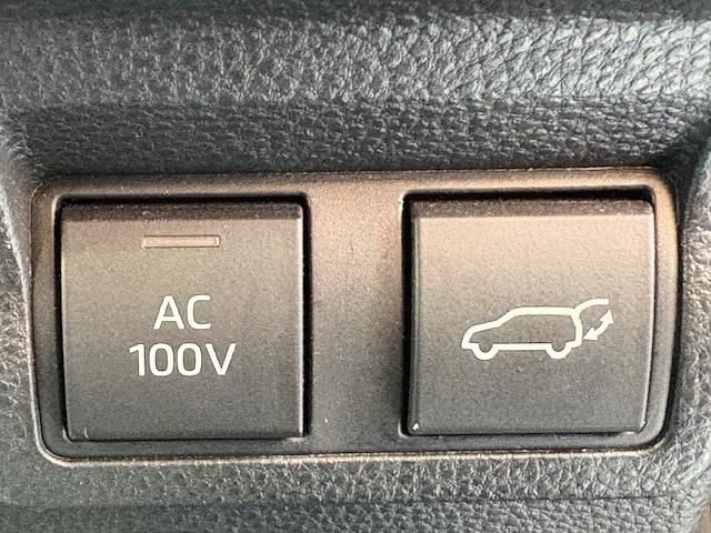 TOYOTA COROLLA CROSS HYBRID 2022