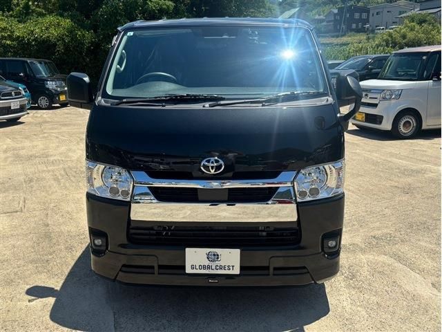 TOYOTA HIACE van 2WD 2022