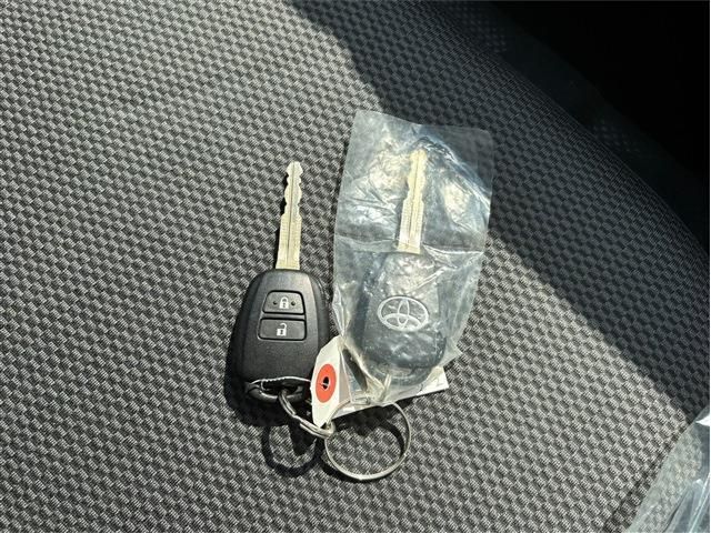 TOYOTA HIACE van 2WD 2022