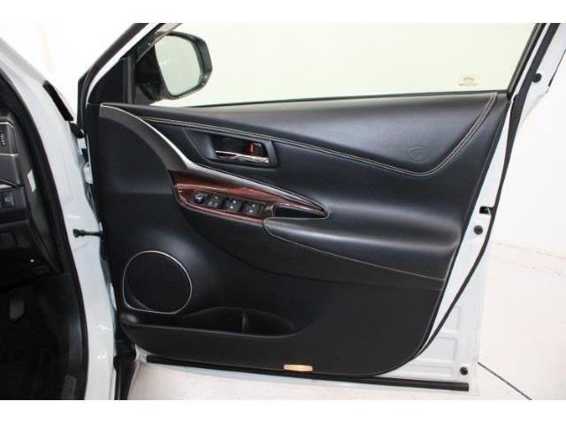 TOYOTA HARRIER 2WD 2014