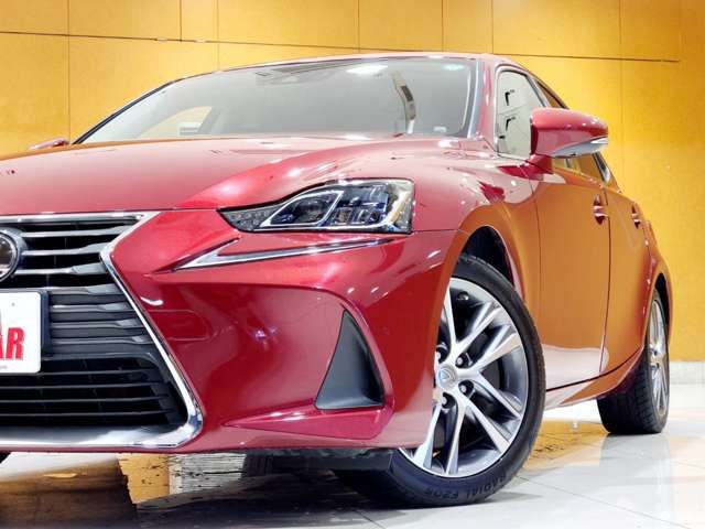 TOYOTA LEXUS IS200t 2017