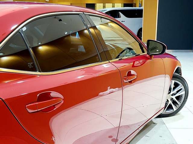 TOYOTA LEXUS IS200t 2017