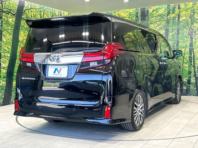 TOYOTA ALPHARD 2017