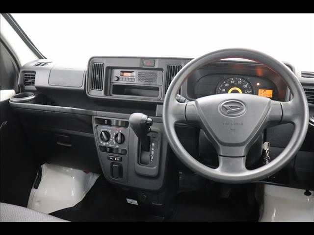 DAIHATSU HIJET CARGO 2019