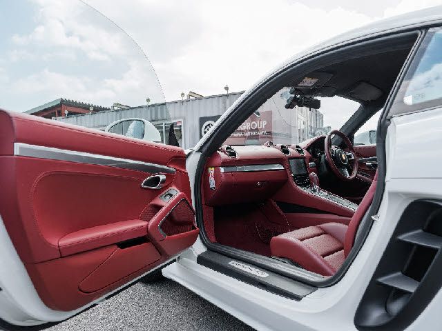 PORSCHE PORSCHE 718CAYMAN 2018