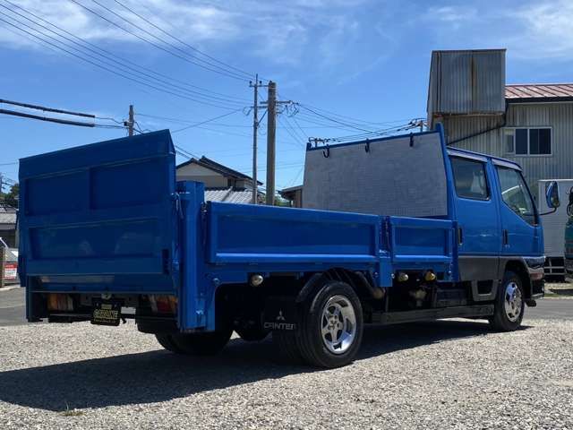 MITSUBISHI CANTER 2000