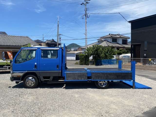 MITSUBISHI CANTER 2000