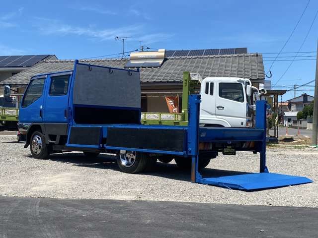 MITSUBISHI CANTER 2000