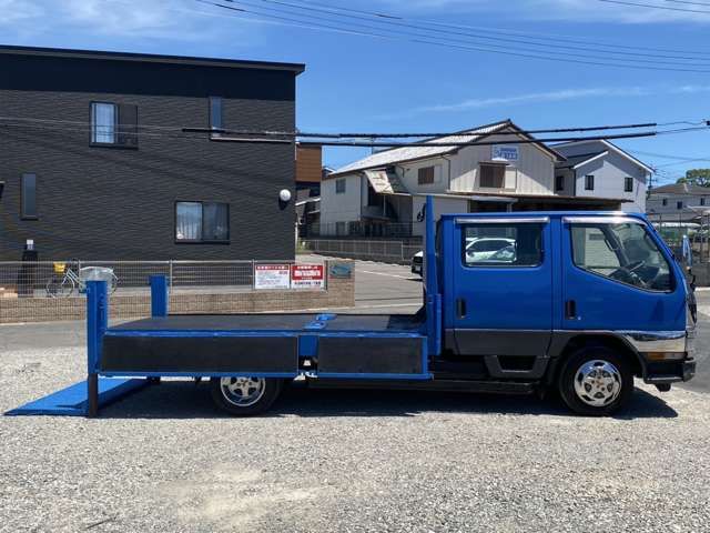 MITSUBISHI CANTER 2000