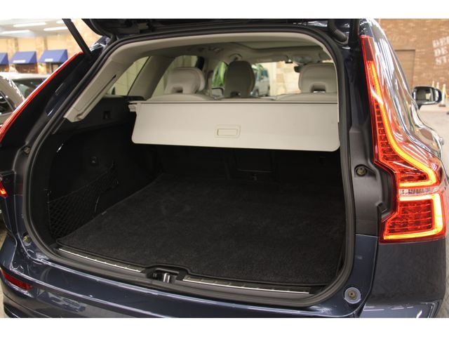 VOLVO VOLVO XC60 2023