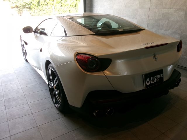 FERRARI FERRARI Portofino 2020