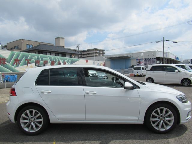 VOLKSWAGEN VOLKSWAGEN GOLF 2019