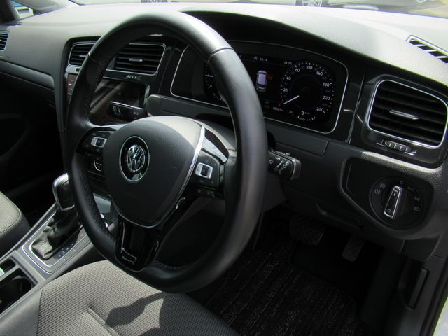 VOLKSWAGEN VOLKSWAGEN GOLF 2019