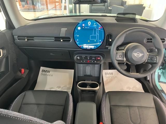 BMW MINI COOPER 2024