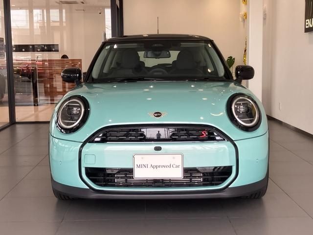 BMW MINI COOPER 2024