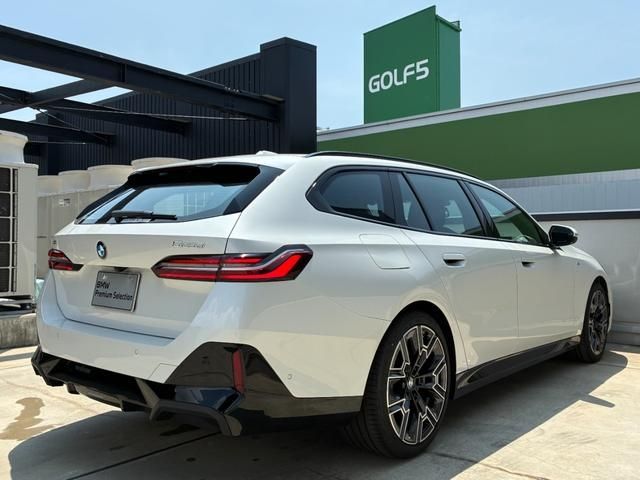 BMW BMW 5series TOURING 2025